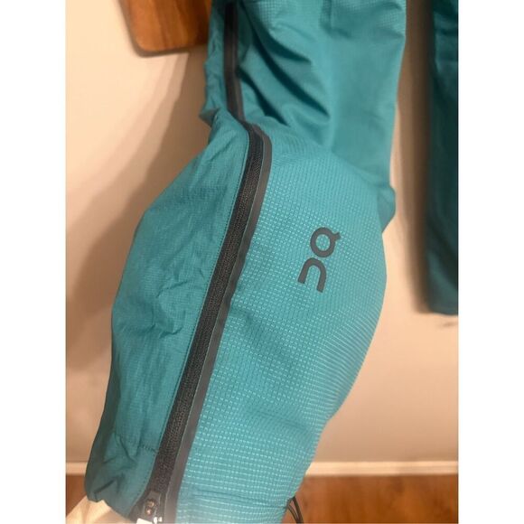 On Cloud Emerald Green Pull-On Elastic Waist Running Athletic Track Pants Medium - Picture 7 of 8